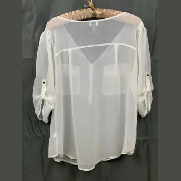Dynamite Sheer Blouse - Picture 2 of 5